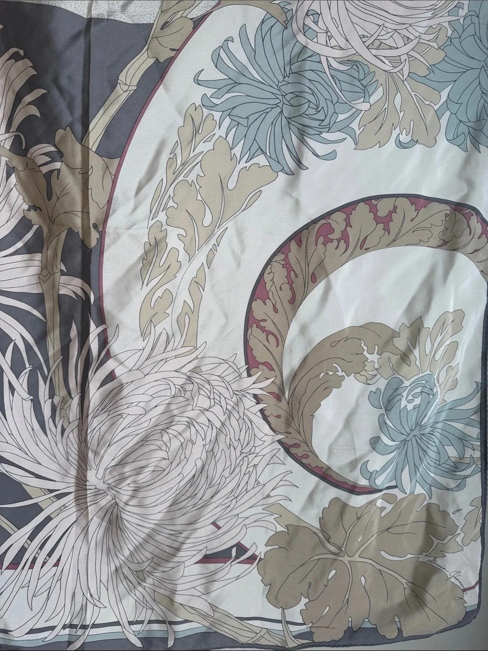 Vintage 1970s Ginnie Johansen Floral Abstract Art Deco Silk Scarf 34 x 34